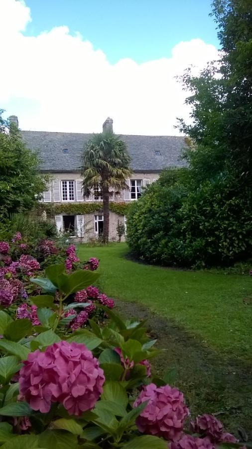 Manoir à Tamervile Tamerville Esterno foto