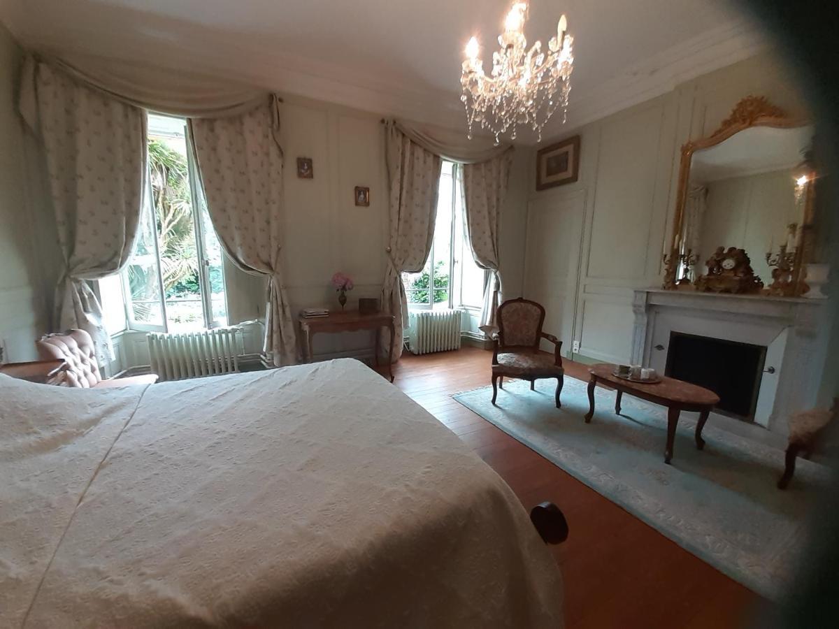 Manoir à Tamervile Tamerville Esterno foto